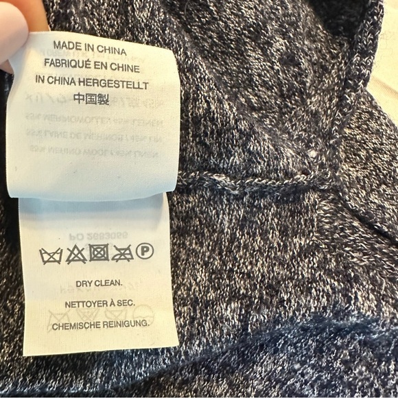 J Crew Sweater Womens S Blue Long Sleeve VNeck Merino Wool Linen Lightweight (O - Picture 9 of 11